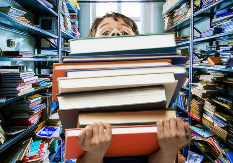 Обеспечение учащегося учебниками.